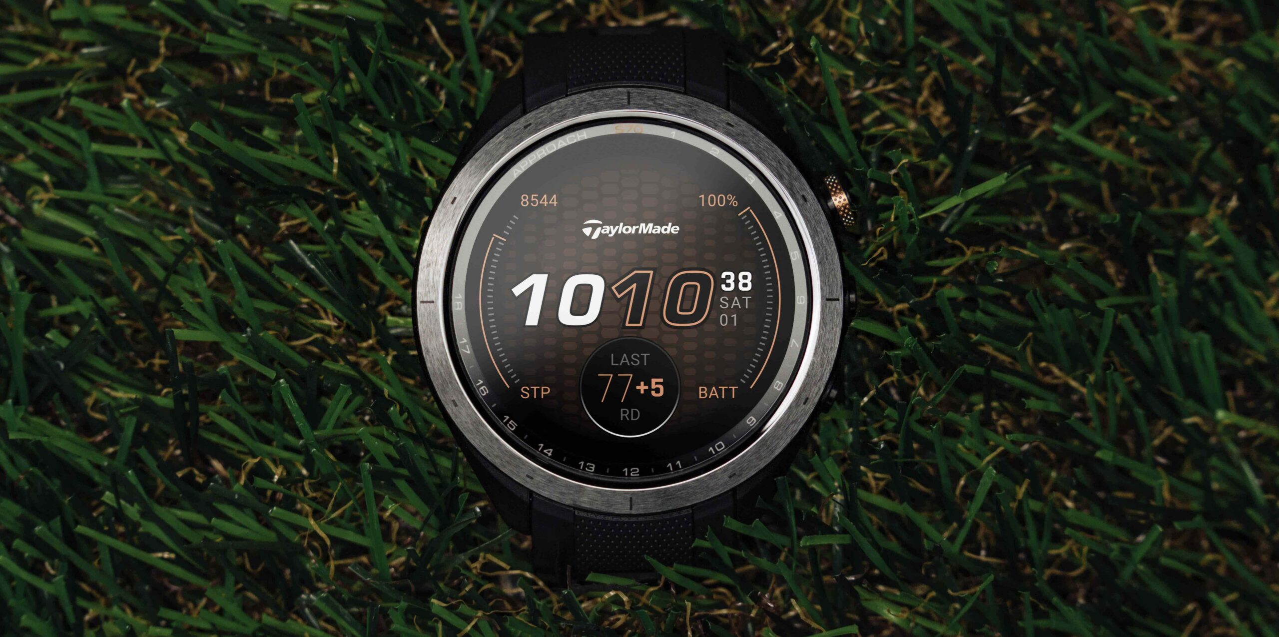 Garmin 推出 TaylorMade 品牌高尔夫手表